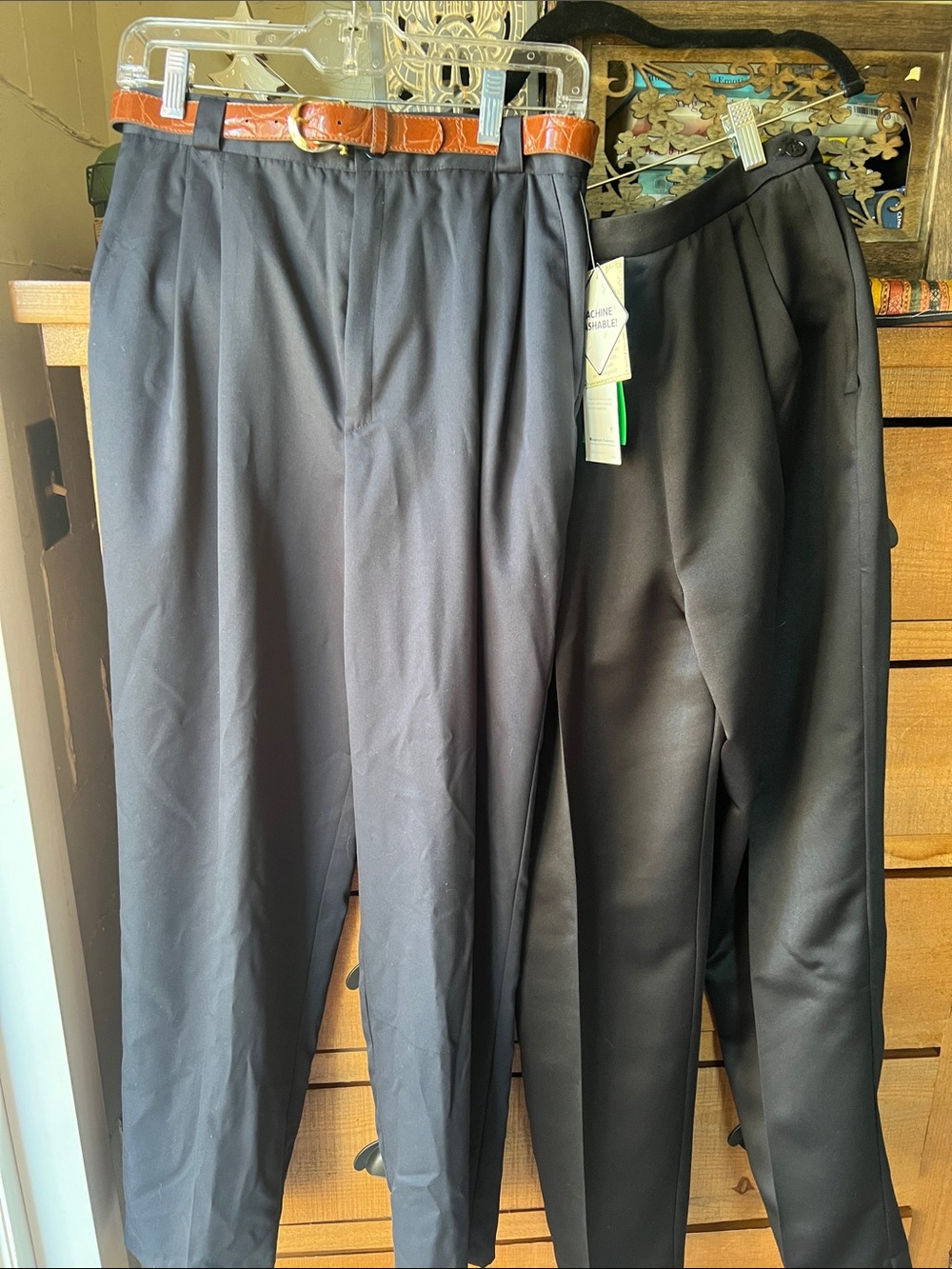 Women's Straight-Leg Dress Pants in Black